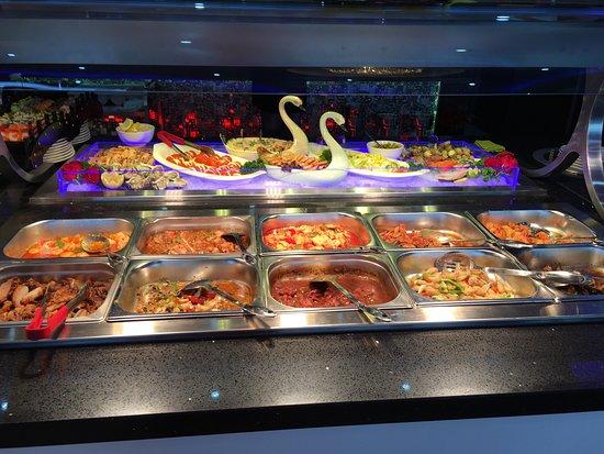 Restaurant hollyworld